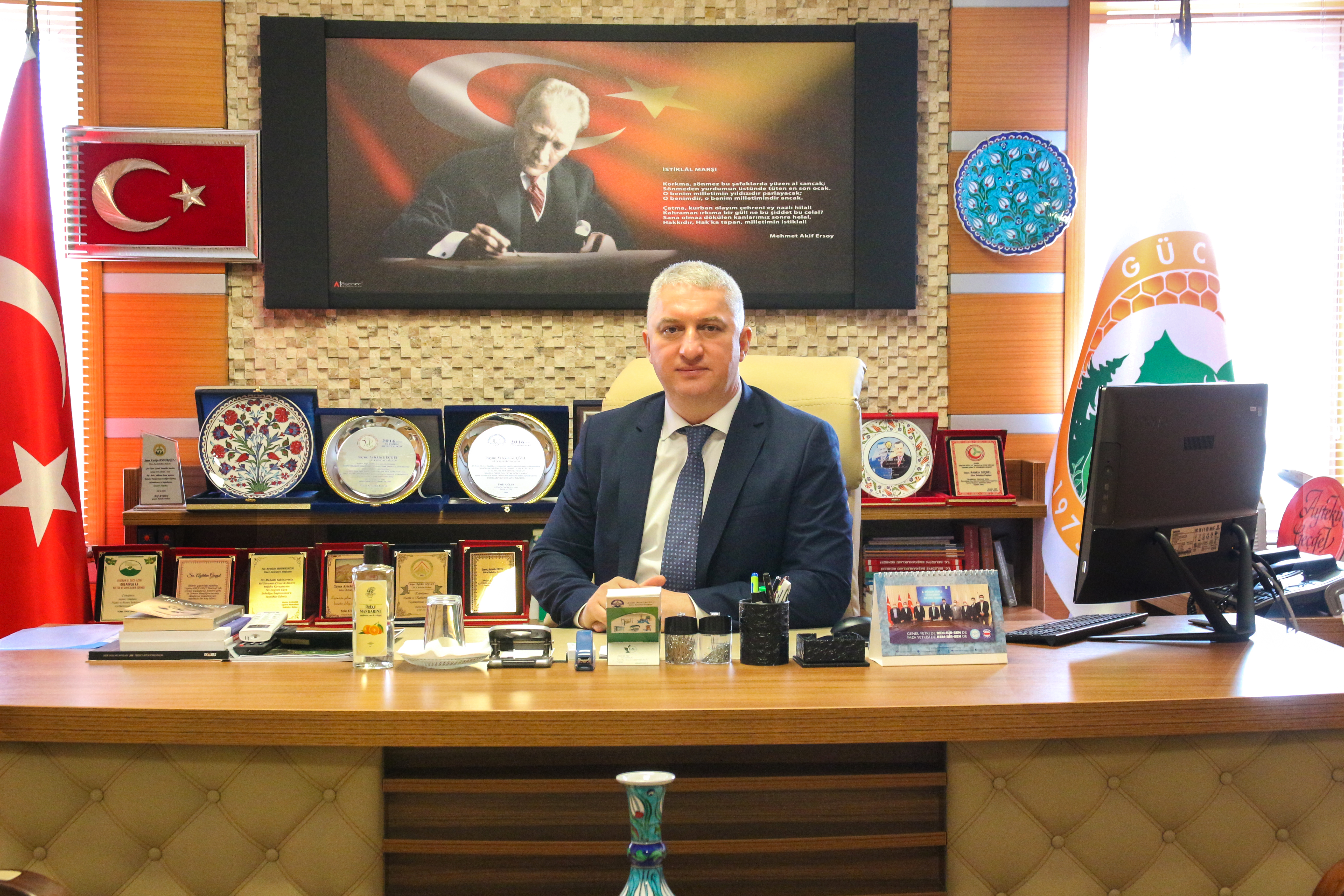 Başkanın Özgeçmişi