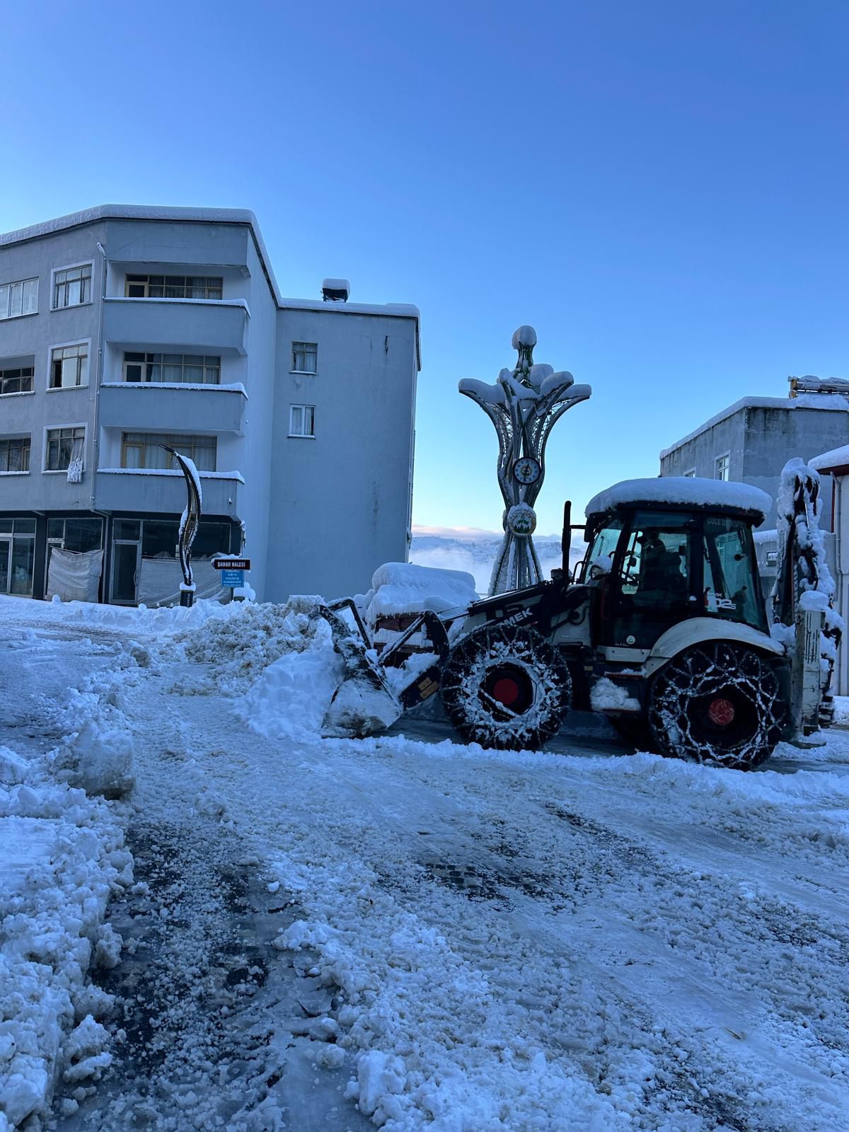 Güce Belediyesi Kar İle Mücadele 